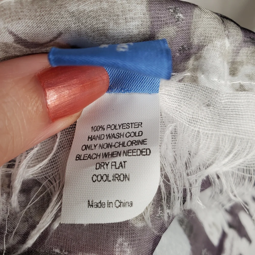 10) VERA WANG sheer multi-layer scarf